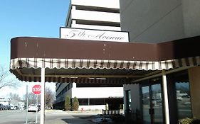 5Th Avenue Inn & Suites Rochester Exterior photo