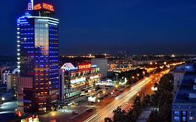 Gorskiy City Hotel Novosibirsk Exterior photo