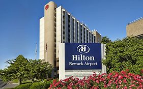 Hilton Newark Airport Hotel Elizabeth Exterior photo