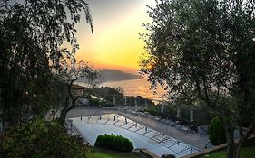 Gocce Di Capri Resort Massa Lubrense Exterior photo
