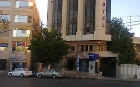 Razan Hotel Amman Exterior photo