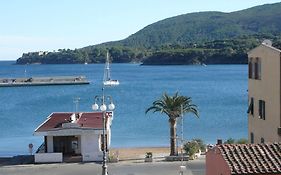 Affittacamere Vista Mare Porto Azzurro Exterior photo