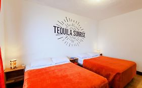 Tequila Sunrise Hostel Città del Guatemala Exterior photo