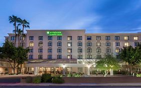 Midtown Garden Inn Phoenix Exterior photo