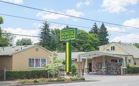 Nordic Inn And Suites Portland Exterior photo