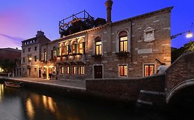 Hotel Palazzetto Madonna Venezia Exterior photo