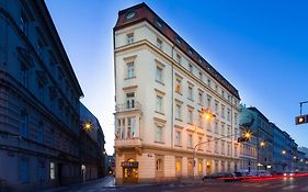 Exe City Park Hotel Praga Exterior photo