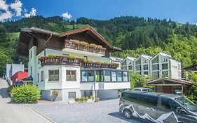 Hotel Gaestehaus Gratz - Inklusive Eintritt In Die Alpentherme Dorfgastein Exterior photo