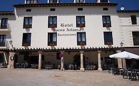 Hotel Nuevo Arlanza Covarrubias Exterior photo