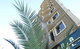 Hotel Iberia Batumi Exterior photo