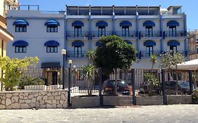 Hotel Al Faro Licata Exterior photo