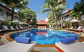 Horizon Patong Beach Resort And Spa Exterior photo