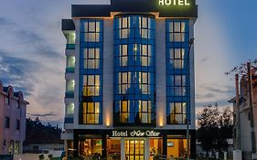 Hotel New Star Podgorica Exterior photo