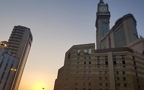 Al Thuria Hotel La Mecca Exterior photo