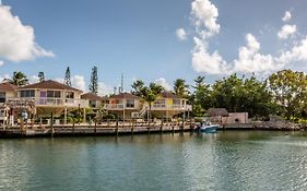 The Reef At Marathon By Capital Vacations Aparthotel Exterior photo