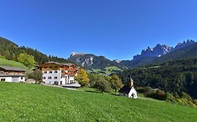 Hotel Gsoihof Funes  Exterior photo