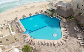 BSEA Cancun Plaza Hotel Exterior photo