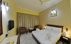 Raj Palace Hotel Chennai Exterior photo