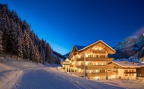 Hotel Somont Selva di Val Gardena Exterior photo