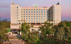 Hotel Lemon Tree Premier City Center Pune Exterior photo