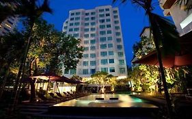 Hotel Aspira 12Th Avenue Asoke Sukhumvit Bangkok Exterior photo