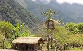 Taroko Village Hotel Fushi Exterior photo