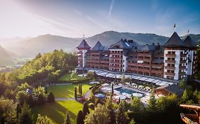 The Alpina Gstaad Hotel Exterior photo