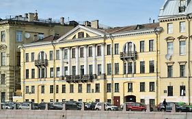 Woman Hostel San Pietroburgo Exterior photo