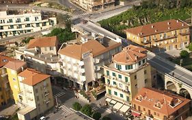 Hotel Galleano Laigueglia Exterior photo