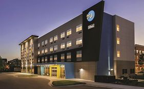 Hotel Tru By Hilton Charlotte Ayrsley Exterior photo