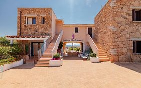 Sardinia Blu Residence Golfo Aranci Exterior photo