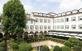 Four Seasons Hotel Milano Exterior photo