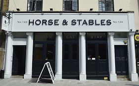 The Horse & Stables Ostello Londra Exterior photo