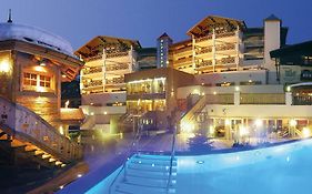 Hotel Alpine Palace Saalbach-Hinterglemm Exterior photo