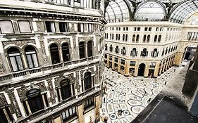 Hotel Domus Sibyllina, Galleria Umberto I Napoli Exterior photo