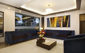 Bizz Tamanna Hotel Pune Exterior photo