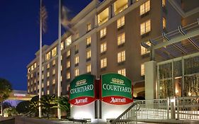 Hotel Courtyard By Marriott Charleston Historic District Exterior photo