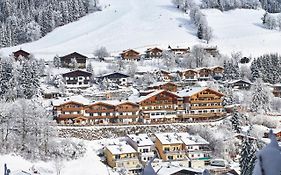 Gartenhotel Daxer Zell am See Exterior photo