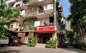 Accord Hotel Bombay Exterior photo