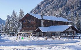 Hotel Petit Tournalin Champoluc Exterior photo