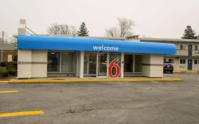 Motel 6 North Olmsted Oh Cleveland Exterior photo