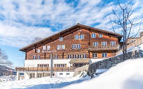 Klosters Youth Hostel Exterior photo
