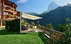 Residence Sovara Santa Cristina Val Gardena Exterior photo