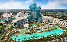 The Guitar Hotel At Seminole Hard Rock Hotel & Casino Fort Lauderdale Exterior photo