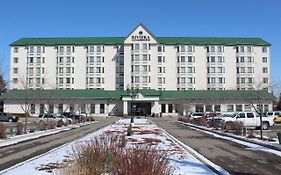 Hotel Divya Sutra Plaza And Conference Centre Calgary Airport Exterior photo