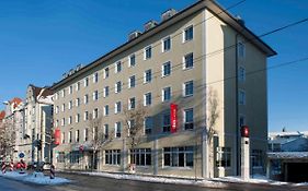 Hotel Ibis Augsburg Koenigsplatz Exterior photo