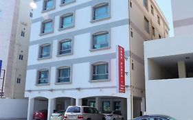 Appartamento Oyo 107 Dana Plaza 1 Al Manamah Exterior photo