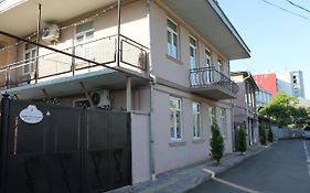 Iren Apartment Batumi Exterior photo