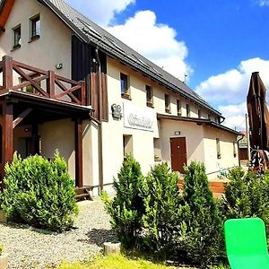 Hotel Penzion Studánka, Klíny Exterior photo