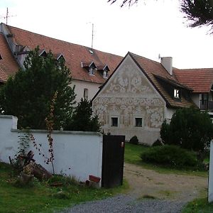 Hotel tvrz Holešice-Orlická přehrada, Penzion Kovářov Exterior photo